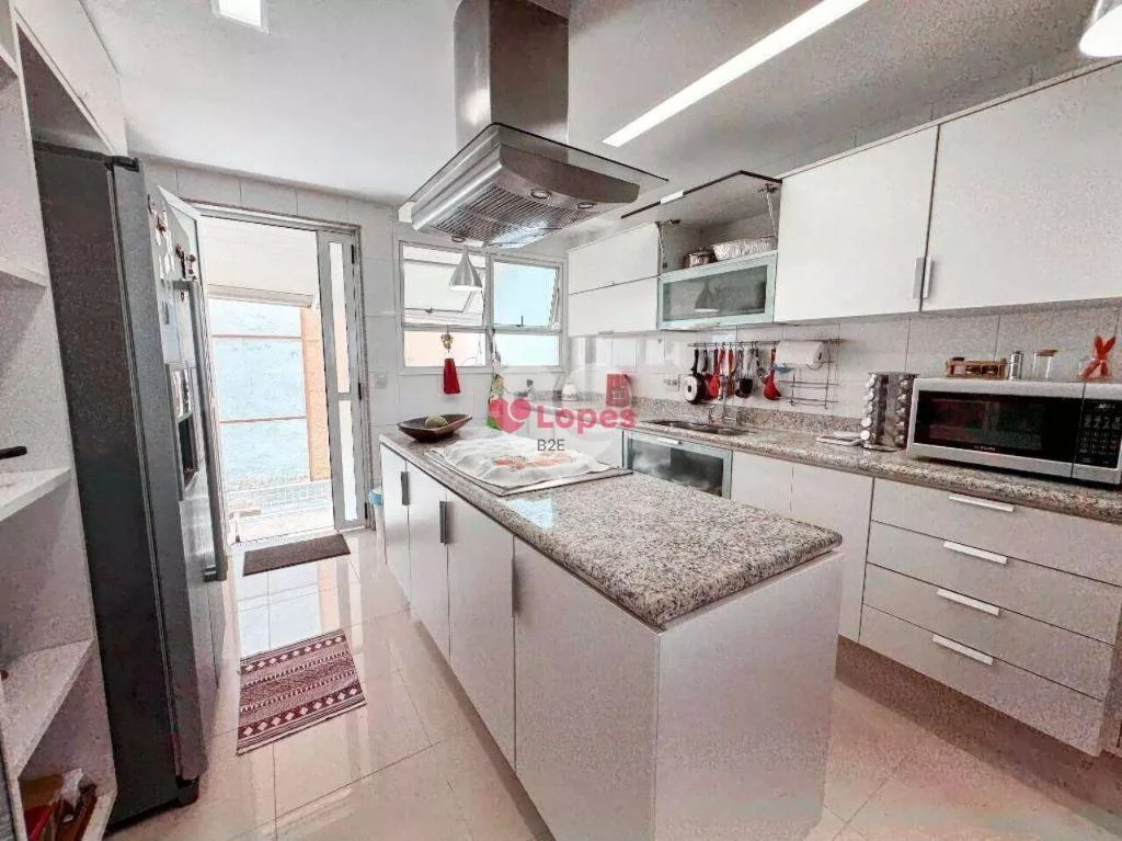 Furnished house with 5 bedrooms and 3 en-suite — photo 15