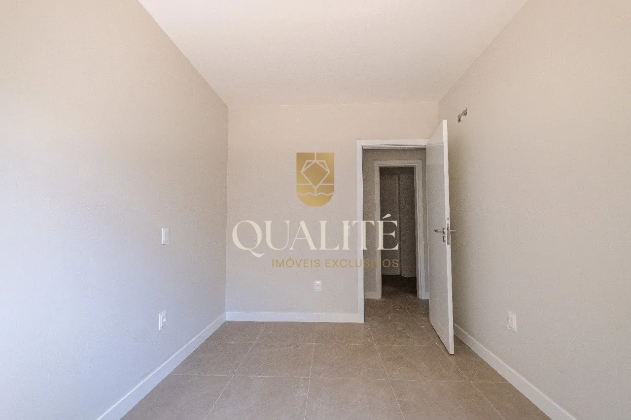 Furnished 3-bedroom apartment with 123 m² and parking — photo 42
