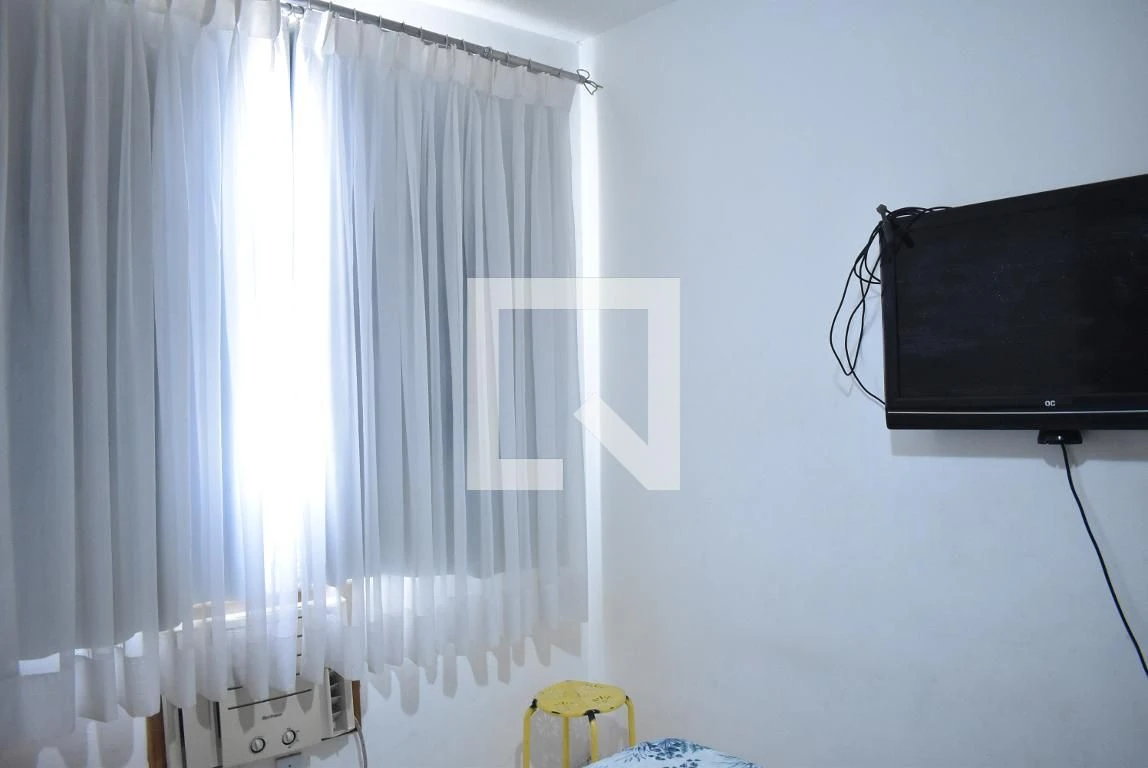 Apartamento mobiliado com 3 quartos e 2 banheiros — photo 14
