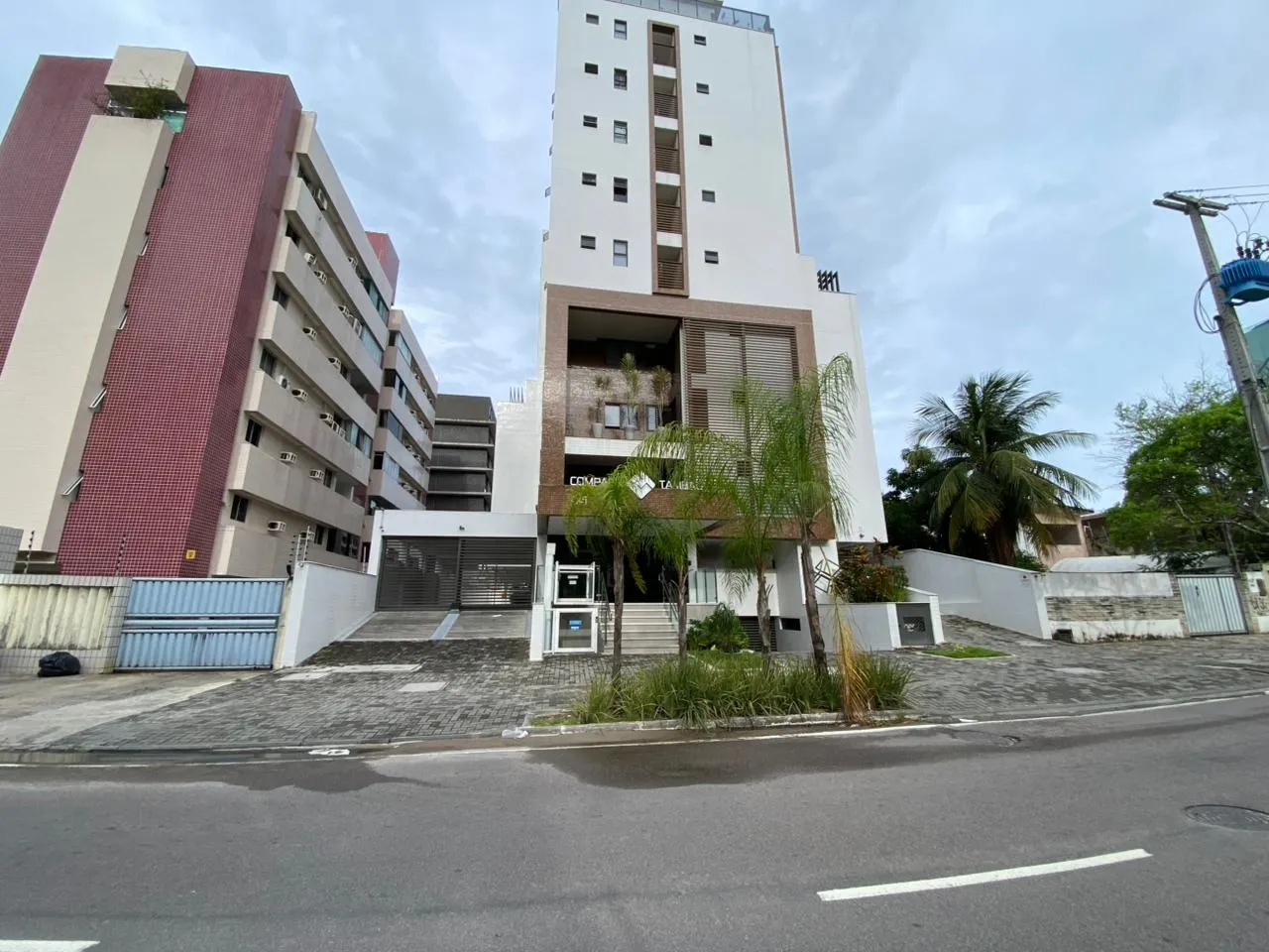 Furnished 40 m² apartment with 1 bedroom and parking