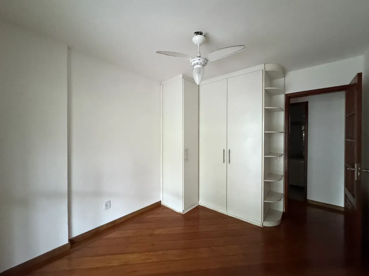 98 m² apartment with 2 bedrooms and private garden — photo 6