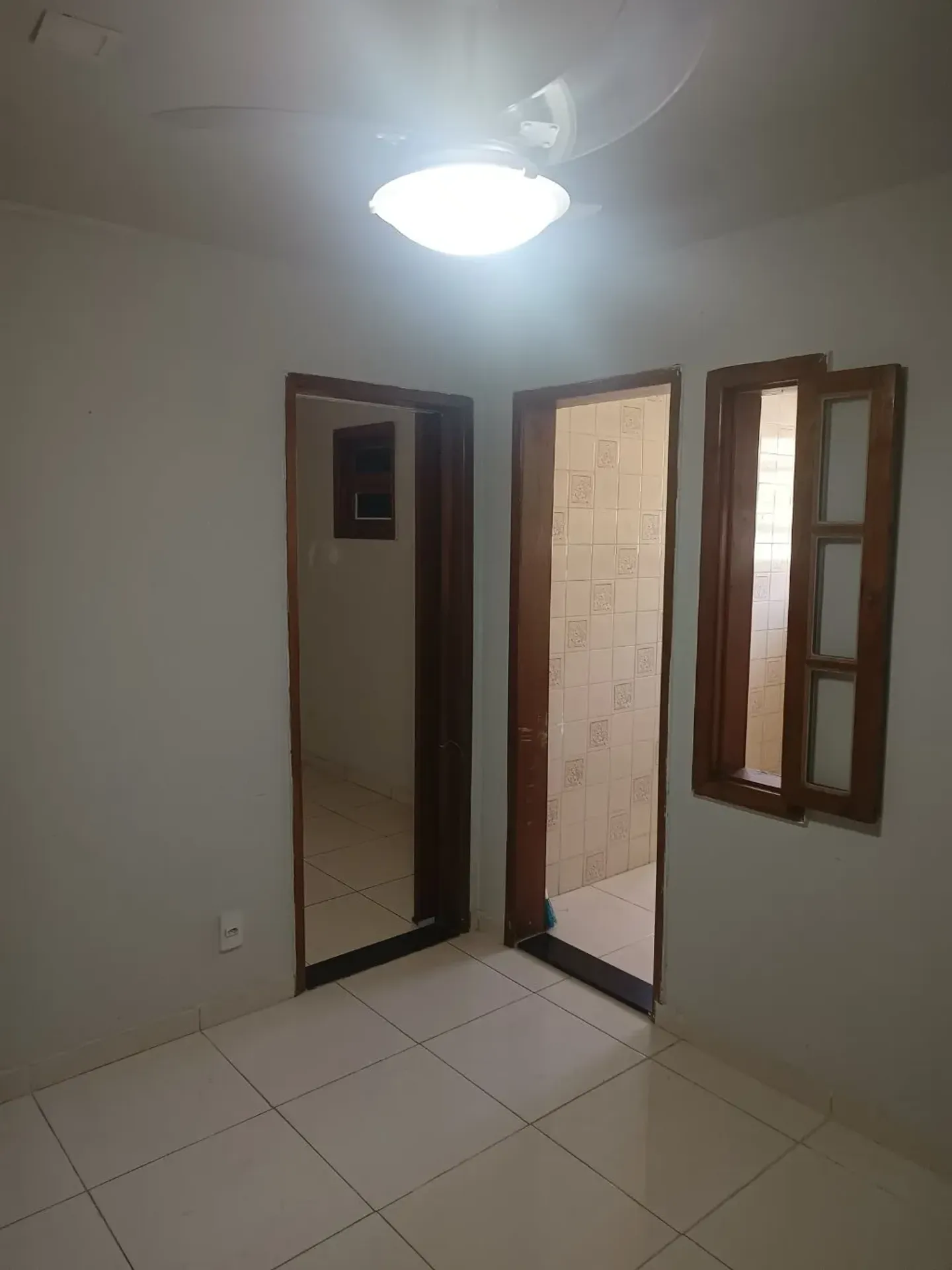 Apartment on the 2nd floor with a washing machine — photo 9