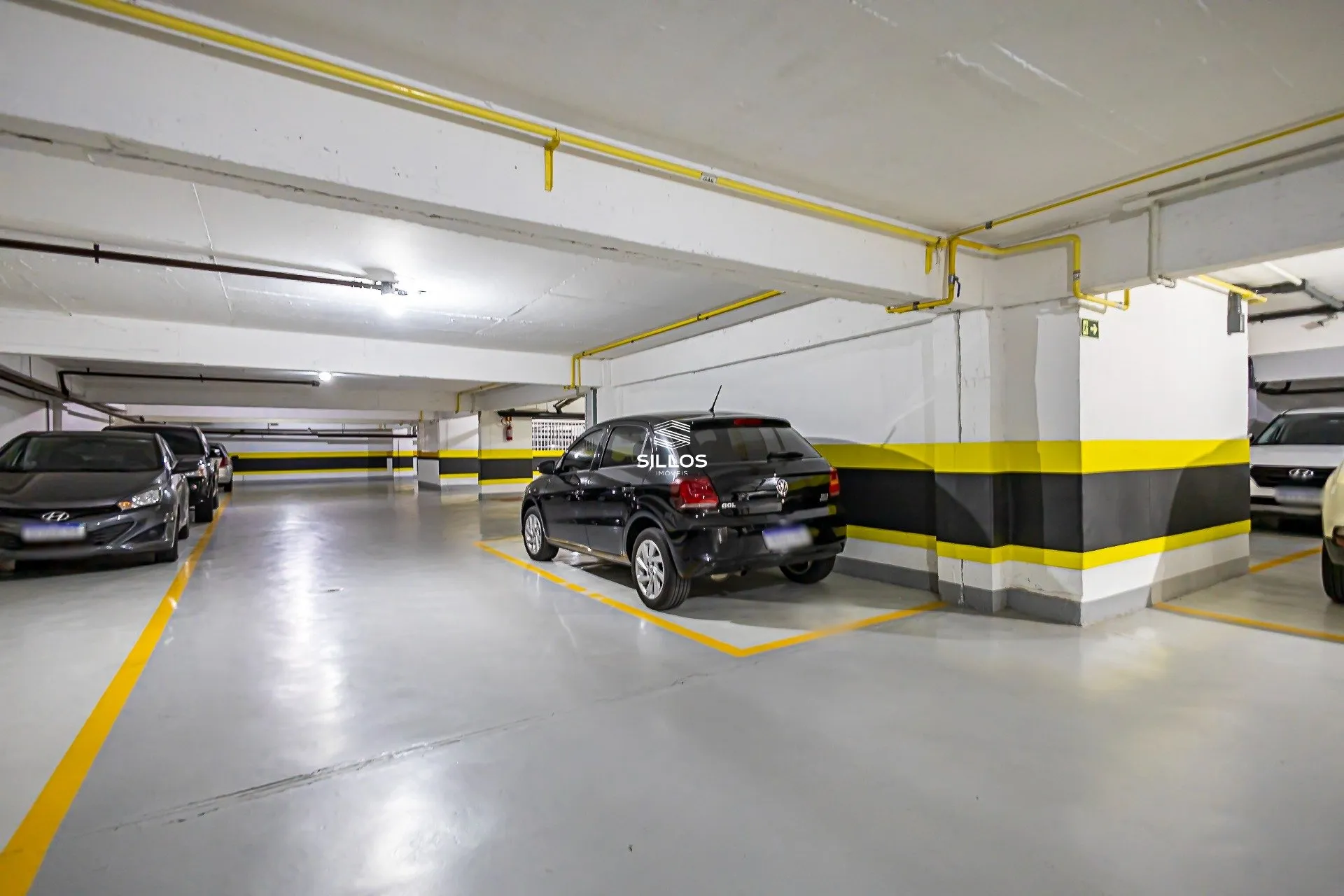 Apartamento de 241 m² con 4 dormitorios y cocina abierta — photo 30