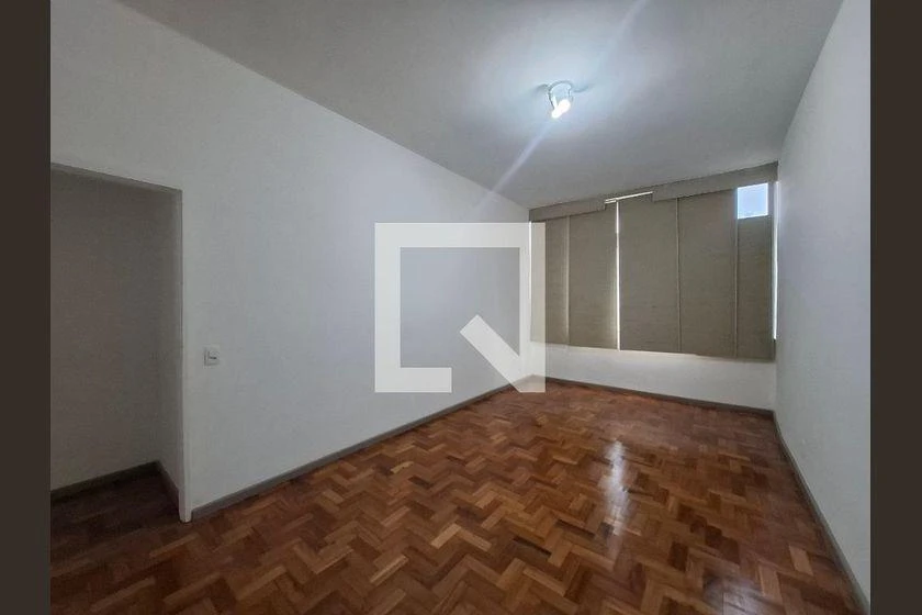 3-bedroom apartment with floor-to-ceiling windows — photo 5