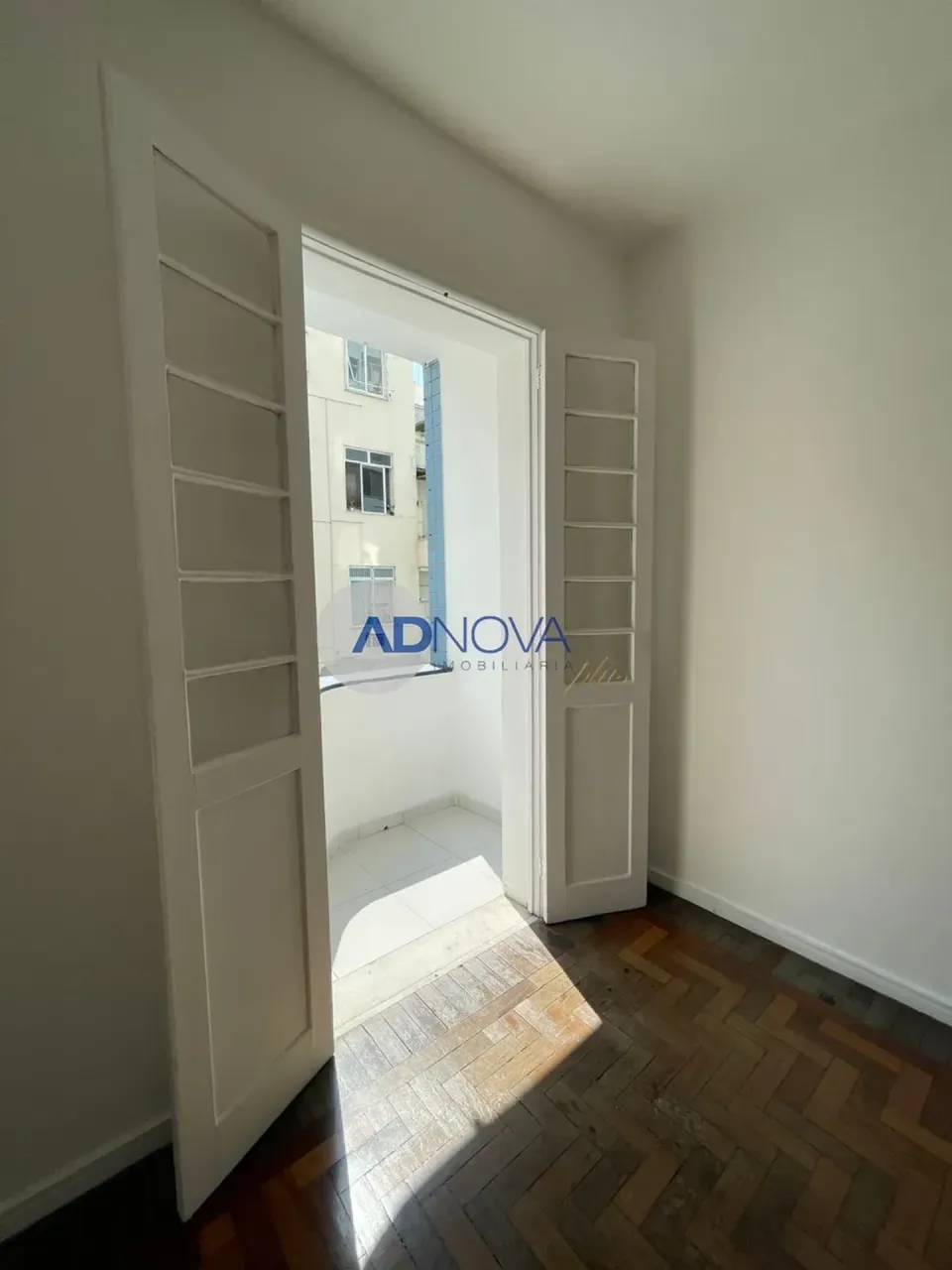 Apartamento de 50 m² com cozinha fechada e varanda — photo 9