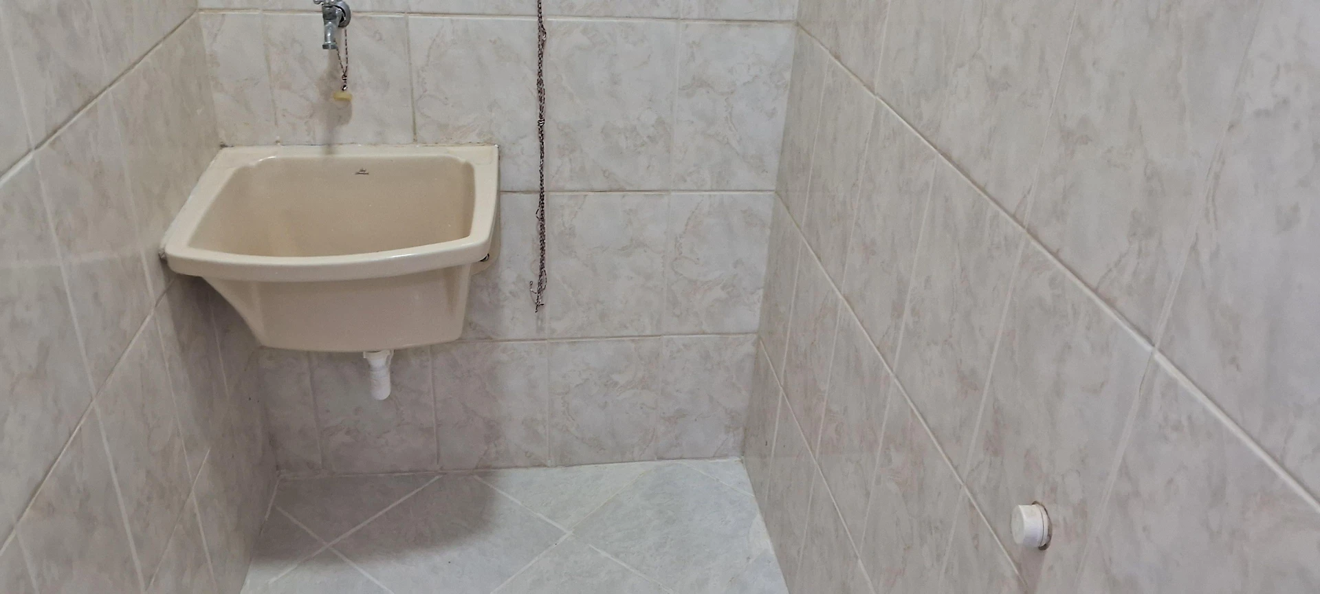 Квартира з 1 спальнею, балконом і електричною душовою — photo 5