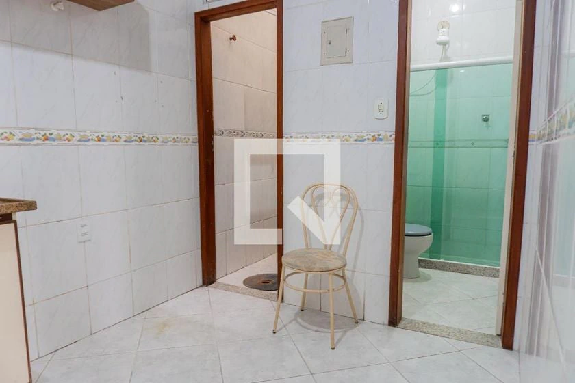 42 m² rental apartment with 2 bedrooms and balcony — photo 9