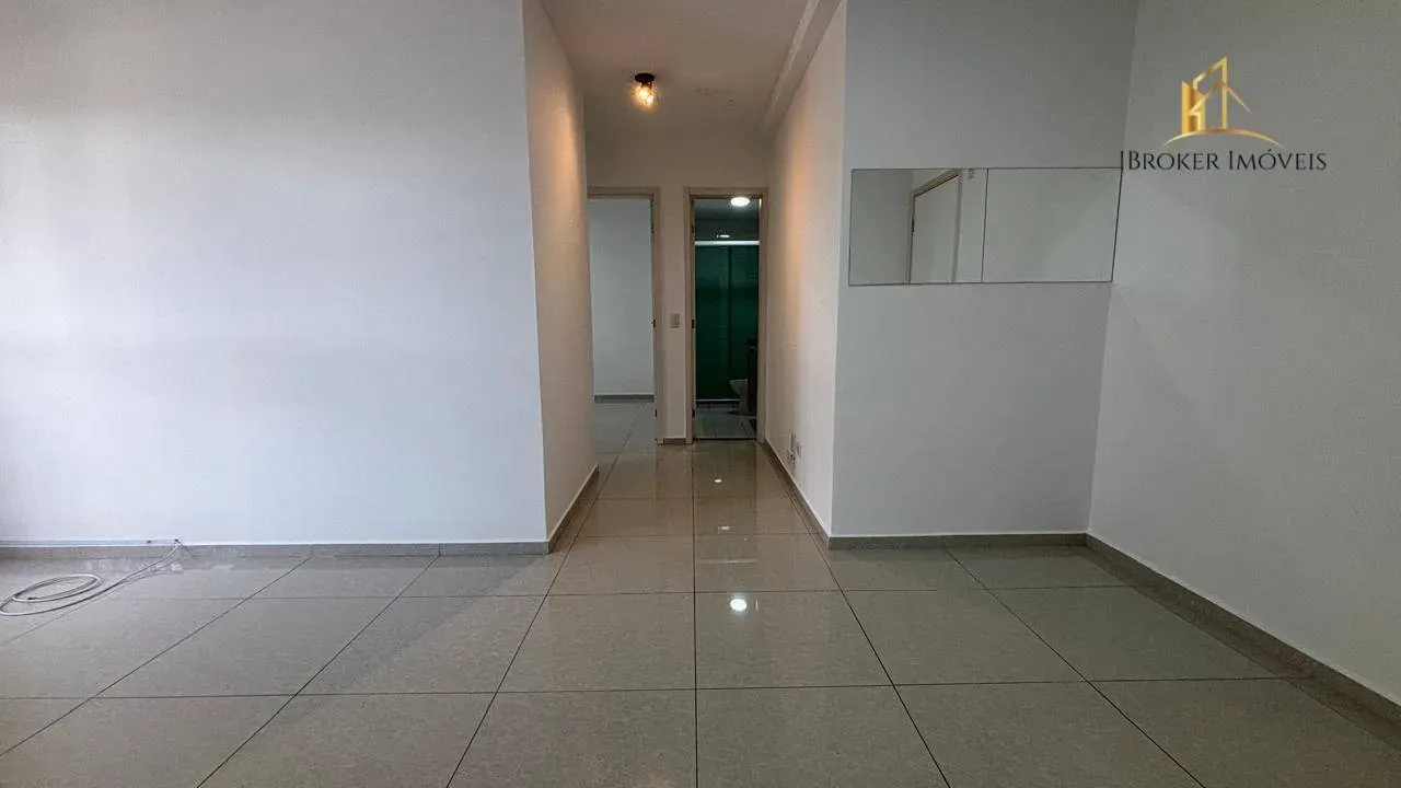 2-bedroom apartment with a closed kitchen and stove — photo 17
