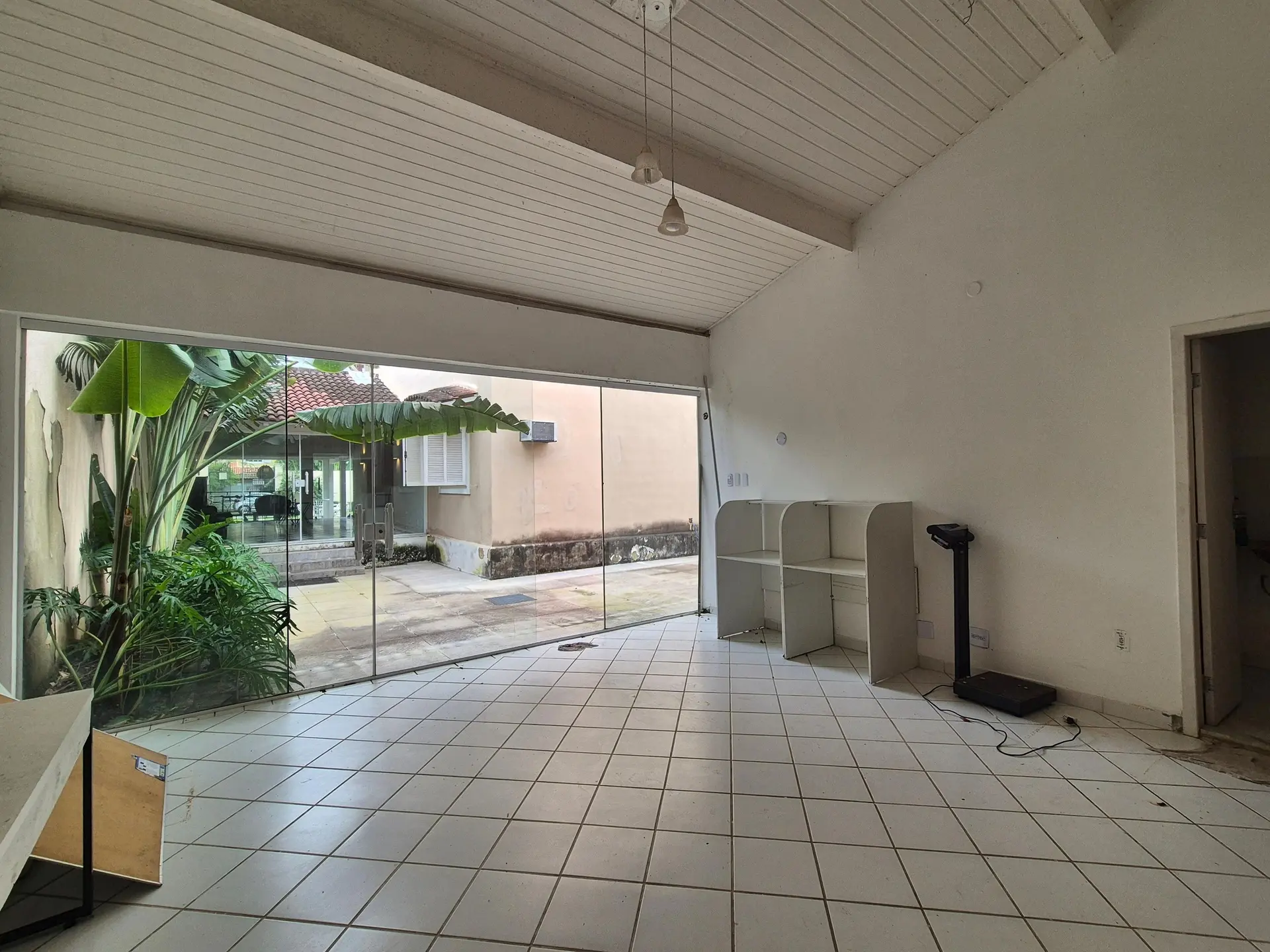 4-bedroom house with a garden in Rio de Janeiro — photo 44