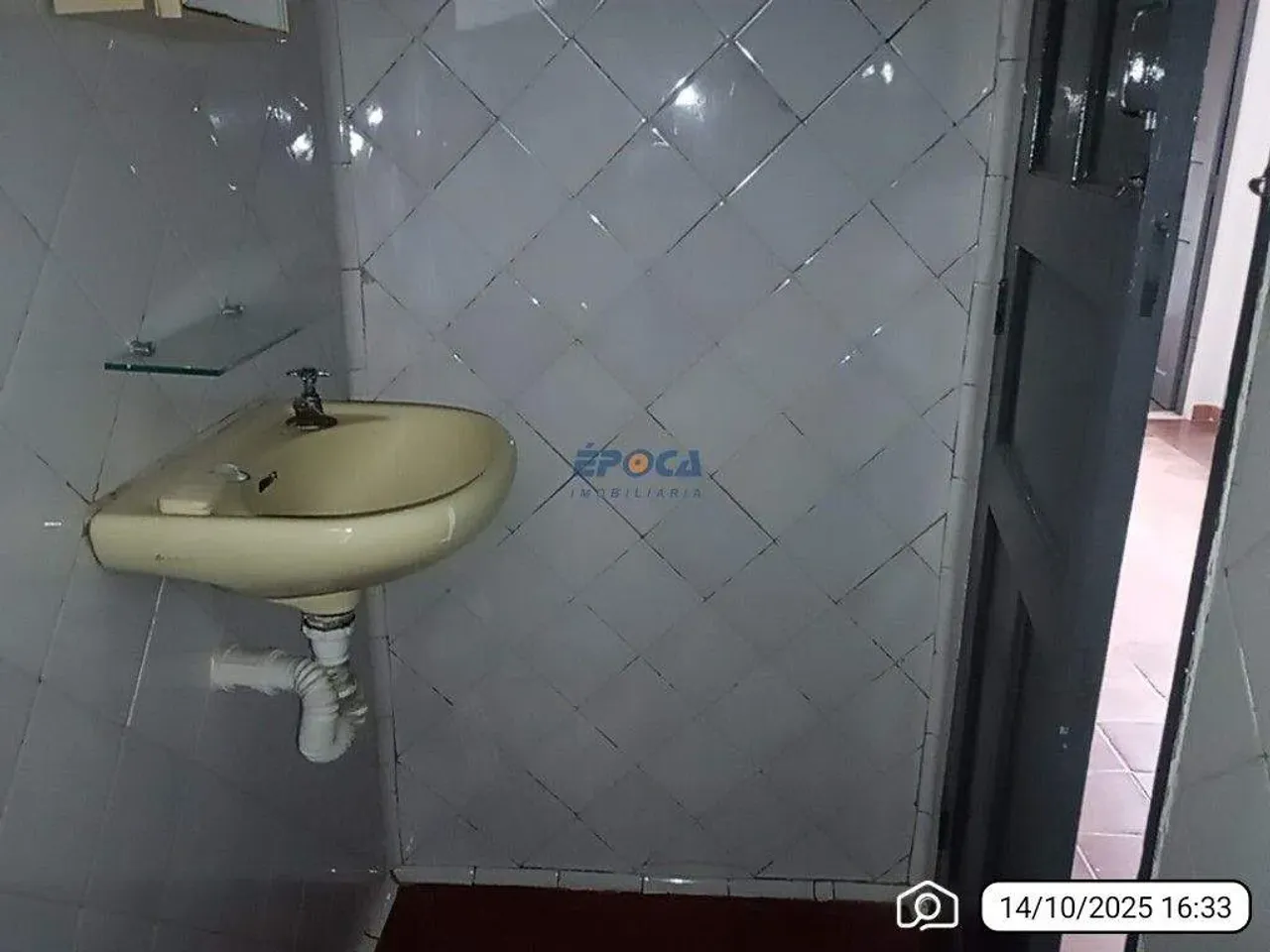 House with 1 bedroom, 1 bathroom and service area — photo 11