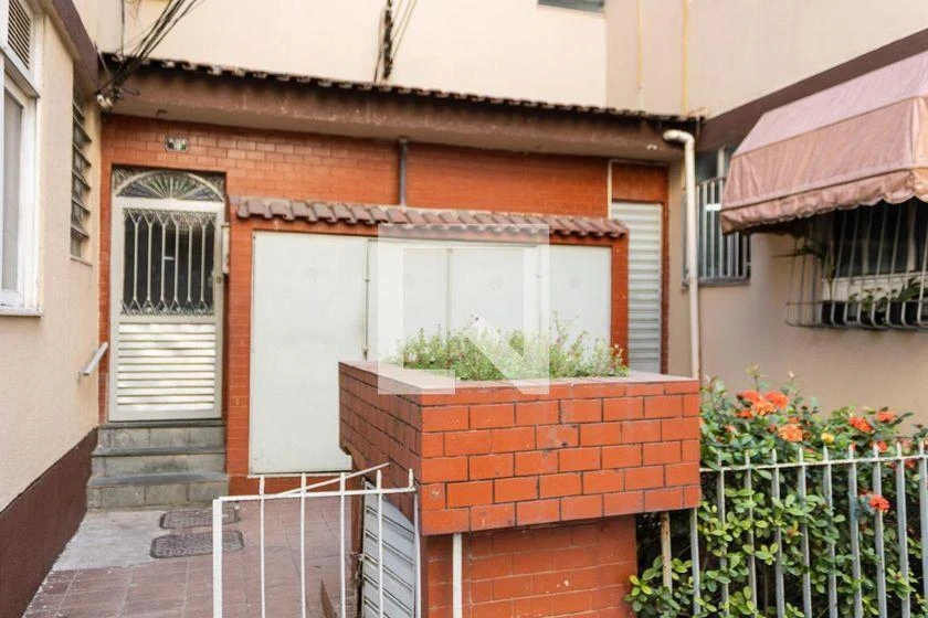 Apartamento de 2 quartos em condomínio com piscina — photo 40