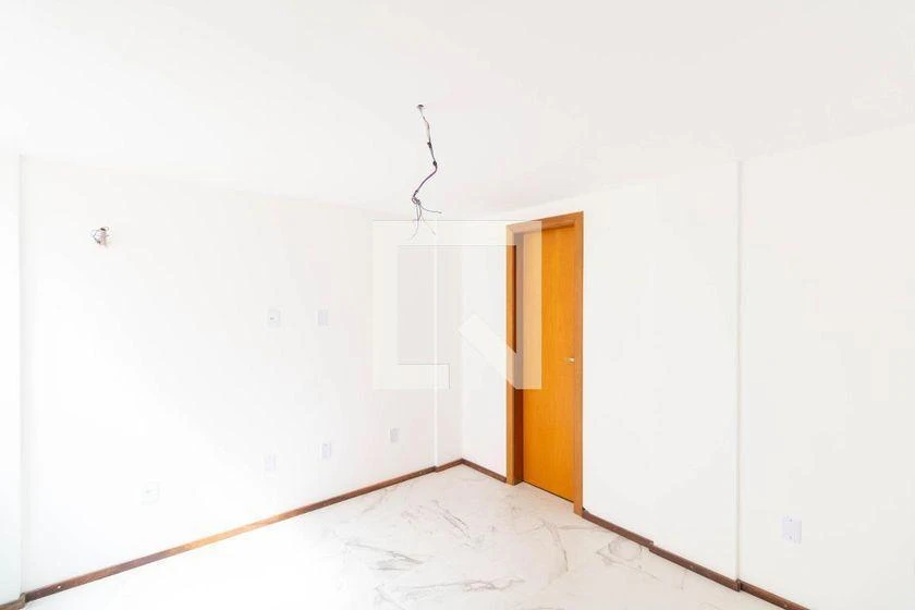 80 m² apartment with 2 bedrooms and a balcony — photo 33