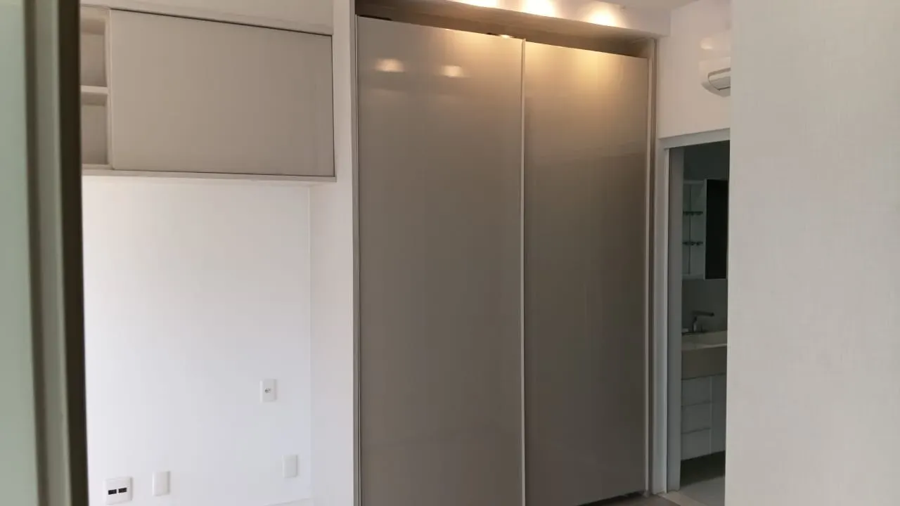 1-bedroom apartment with 2 bathrooms and parking spot — photo 12