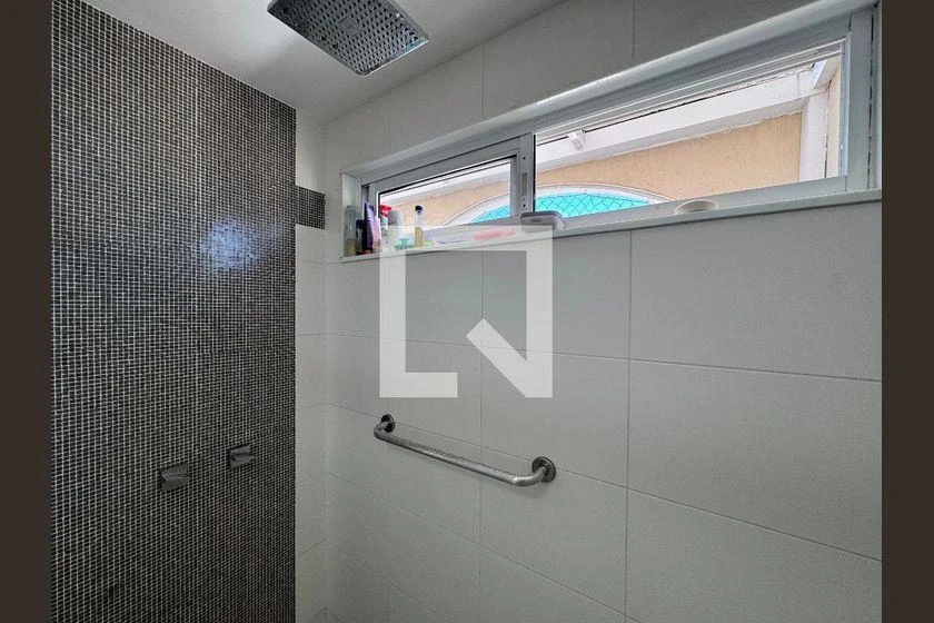 Furnished apartment, 145 m², with a grill on the balcony — photo 10