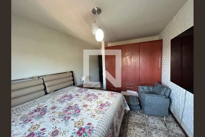 Furnished house with 2 bedrooms and 160 m², no parking — photo 10