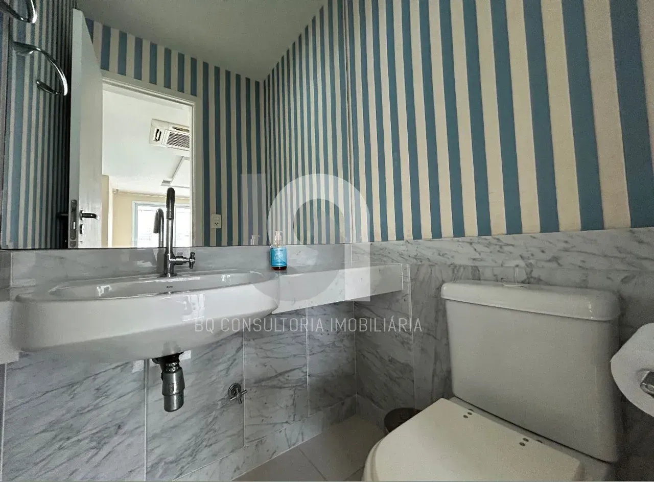 Furnished 580 m² apartment with 4 bedrooms and 5 bathrooms — photo 2