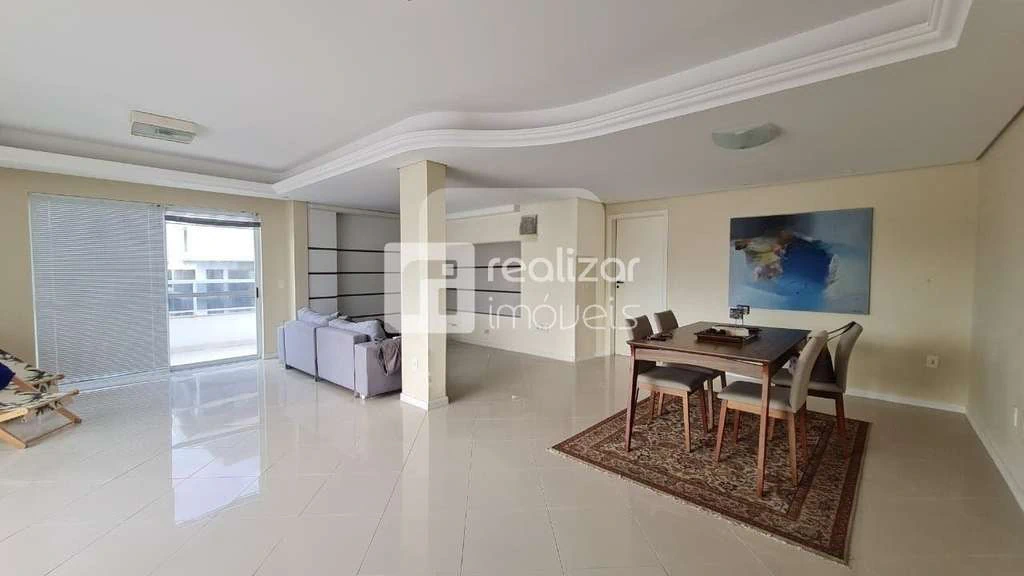 Penthouse with 2 en-suite bedrooms and private BBQ terrace — photo 4