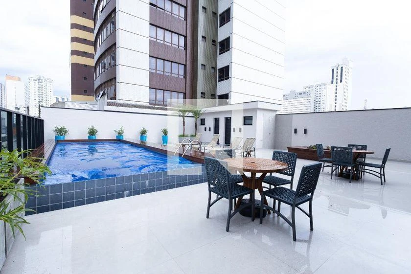 Furnished 1-bedroom apartment with 24 m² and floor-to-ceiling windows — photo 41