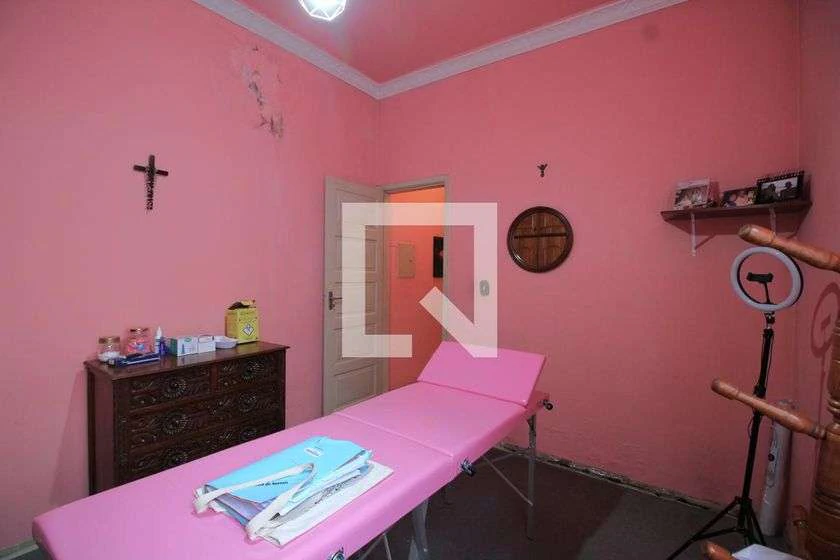 255 m² house with 3 bedrooms and a private garden — photo 16
