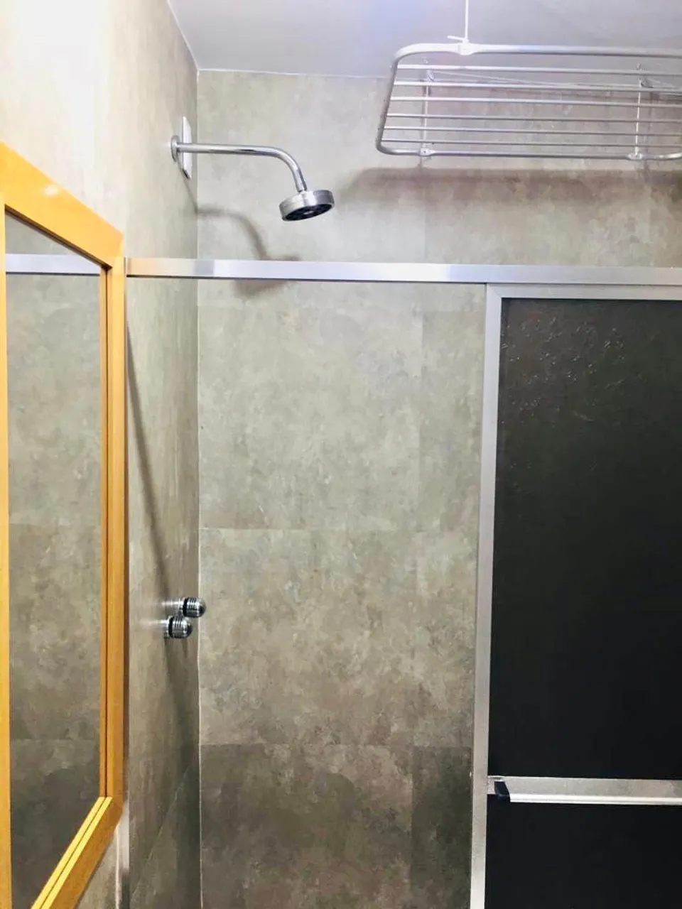 Apartamento de 1 dormitorio con ducha con vidrio — photo 4