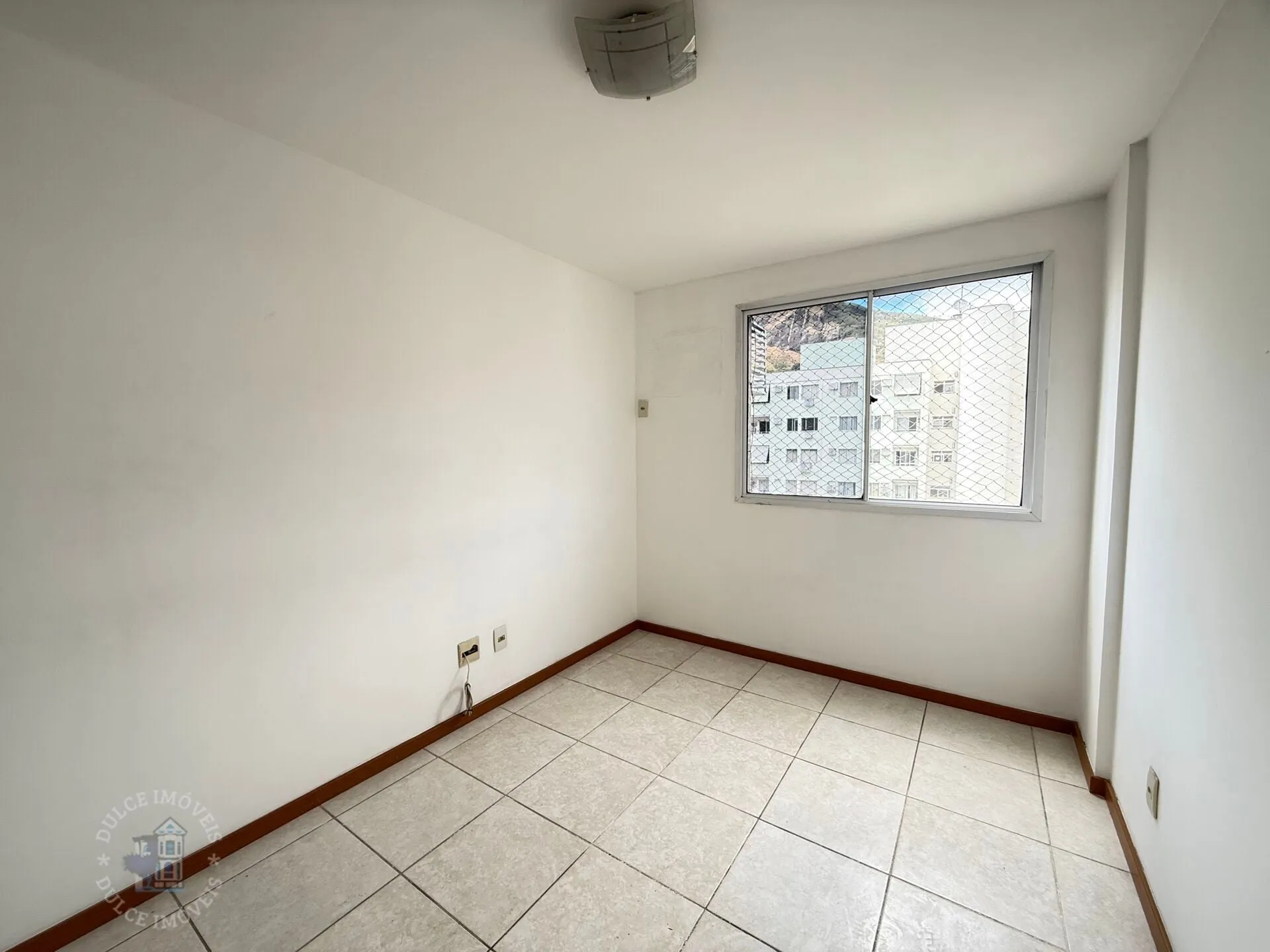 Квартира з 2 спальнями та 1 паркомісцем, 60 м² — photo 28