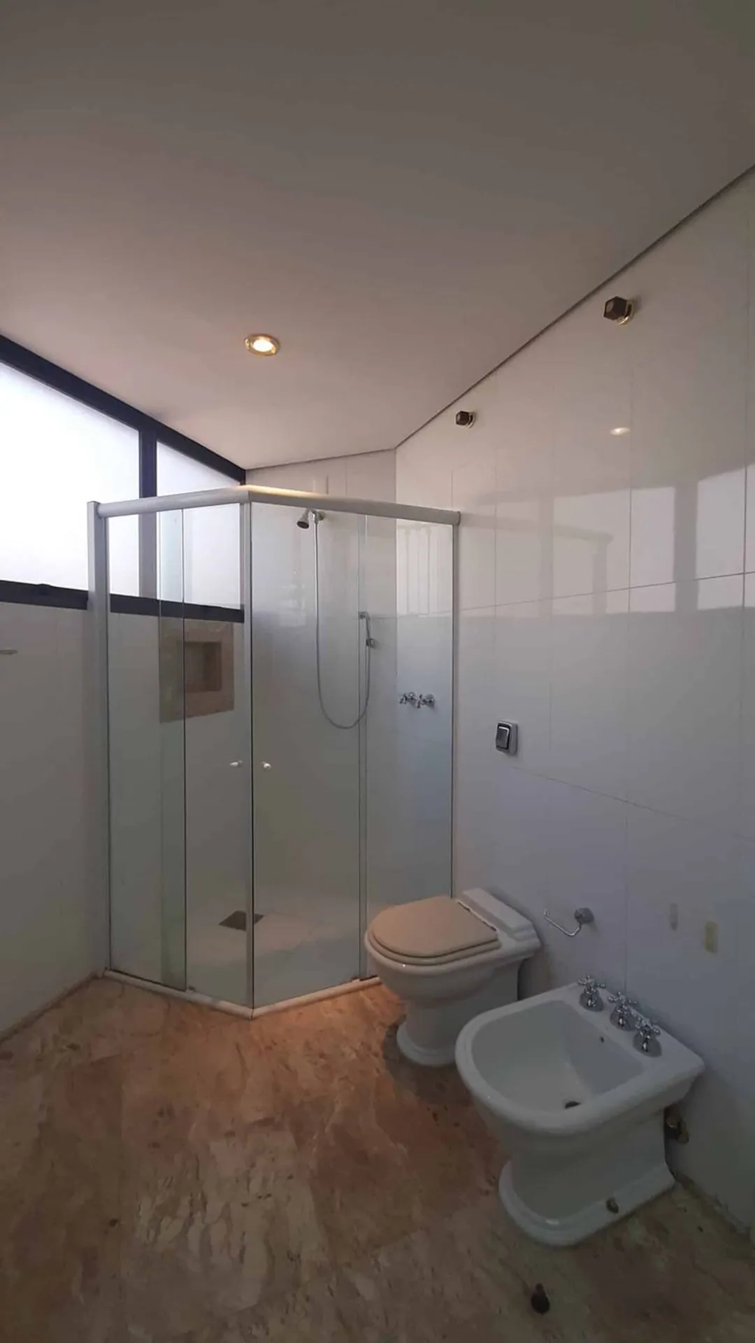283 m² apartment with 4 bedrooms and 2 en-suites — photo 12