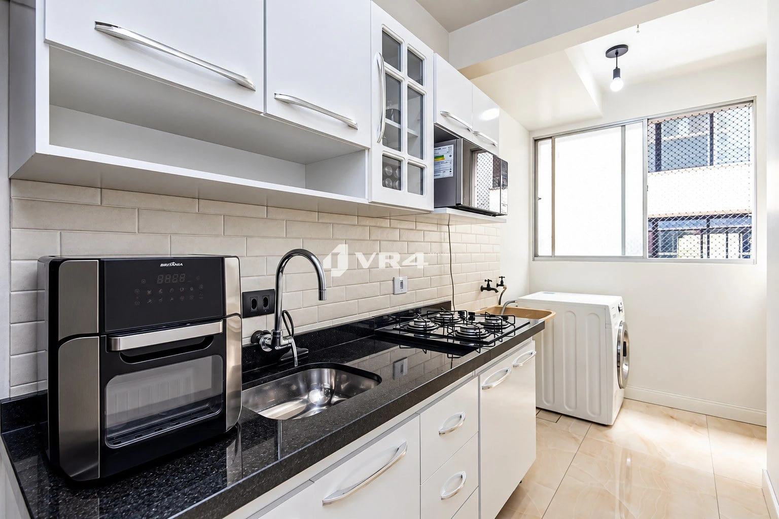 Furnished apartment, 54 m², with a home office — photo 2