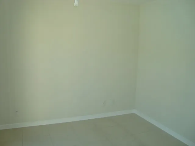 Apartamento com 4 quartos e varanda de vidro — photo 8