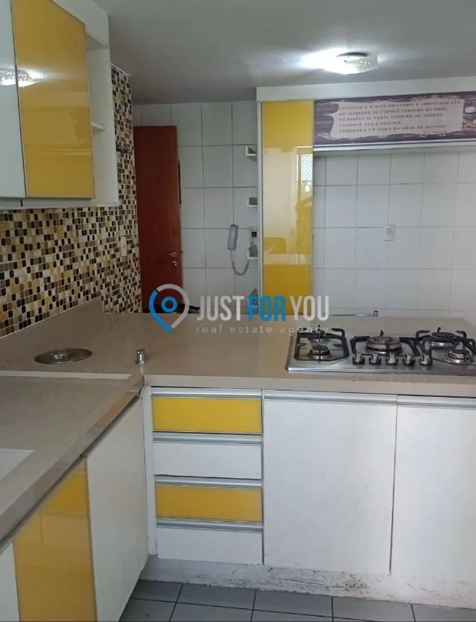 4-bedroom apartment with gas stove and 169 m² — photo 10