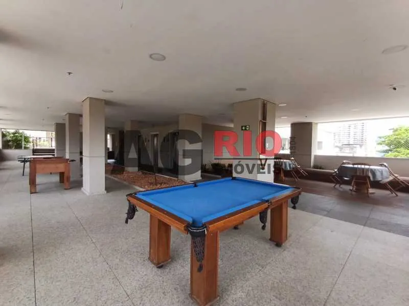 3-bedroom rental apartment with balcony and views — photo 24