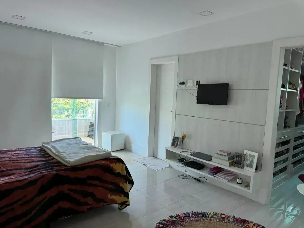 Furnished house with 6 suites and a private garden — photo 18
