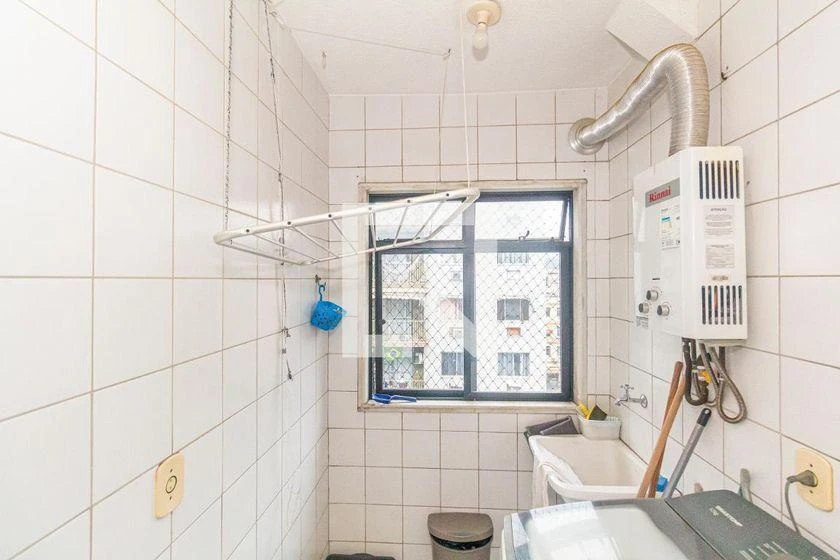 2-bedroom apartment with a washing machine — photo 22