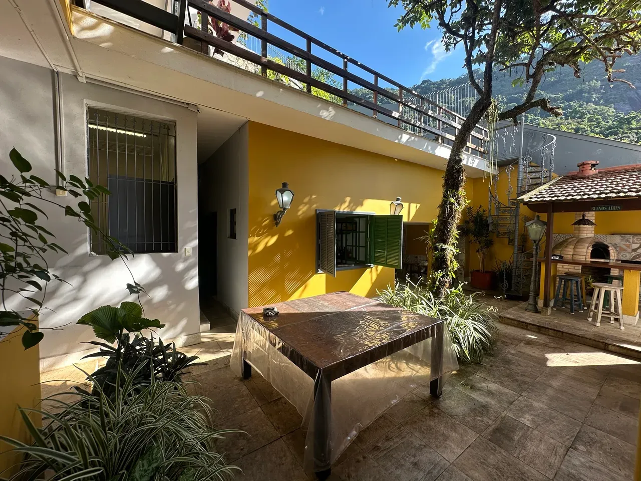 Меблированная квартира 800 м² с 4 спальнями и 4 ванными — photo 71