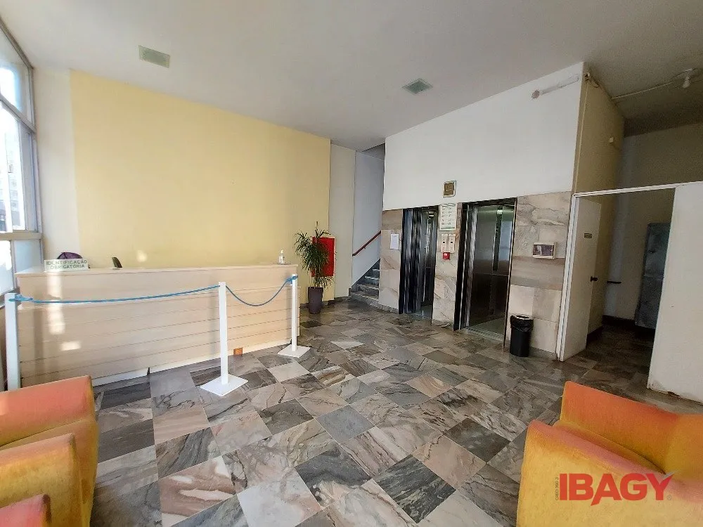 1-bedroom apartment with built-in TV unit and 55 m² — photo 16