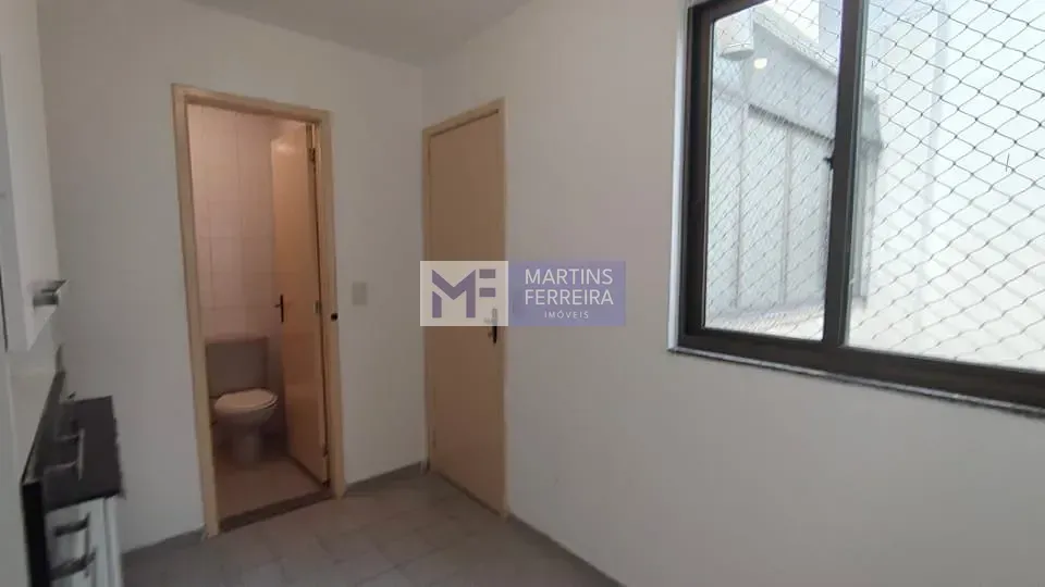 Apartment with 3 bedrooms and shared BBQ space — photo 9