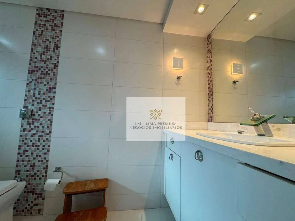 3-suite house with 364 m² and 4 parking spaces — photo 8