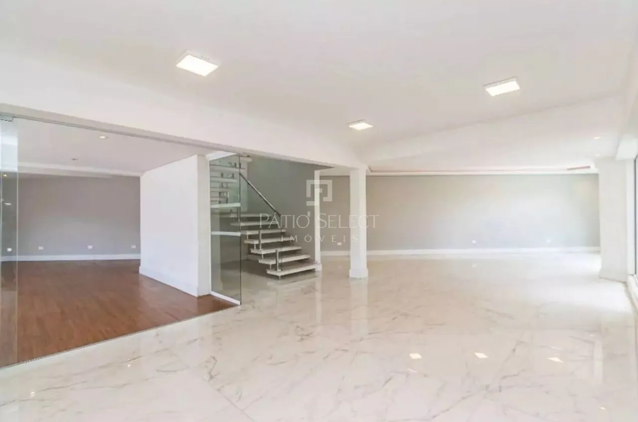 House with 3 en-suite bedrooms and 6 bathrooms — photo 3