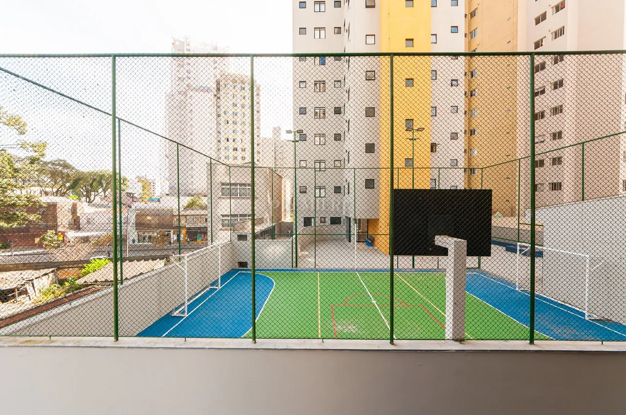 Меблированное студио 60 м² с 1 парковкой и кухней — photo 19