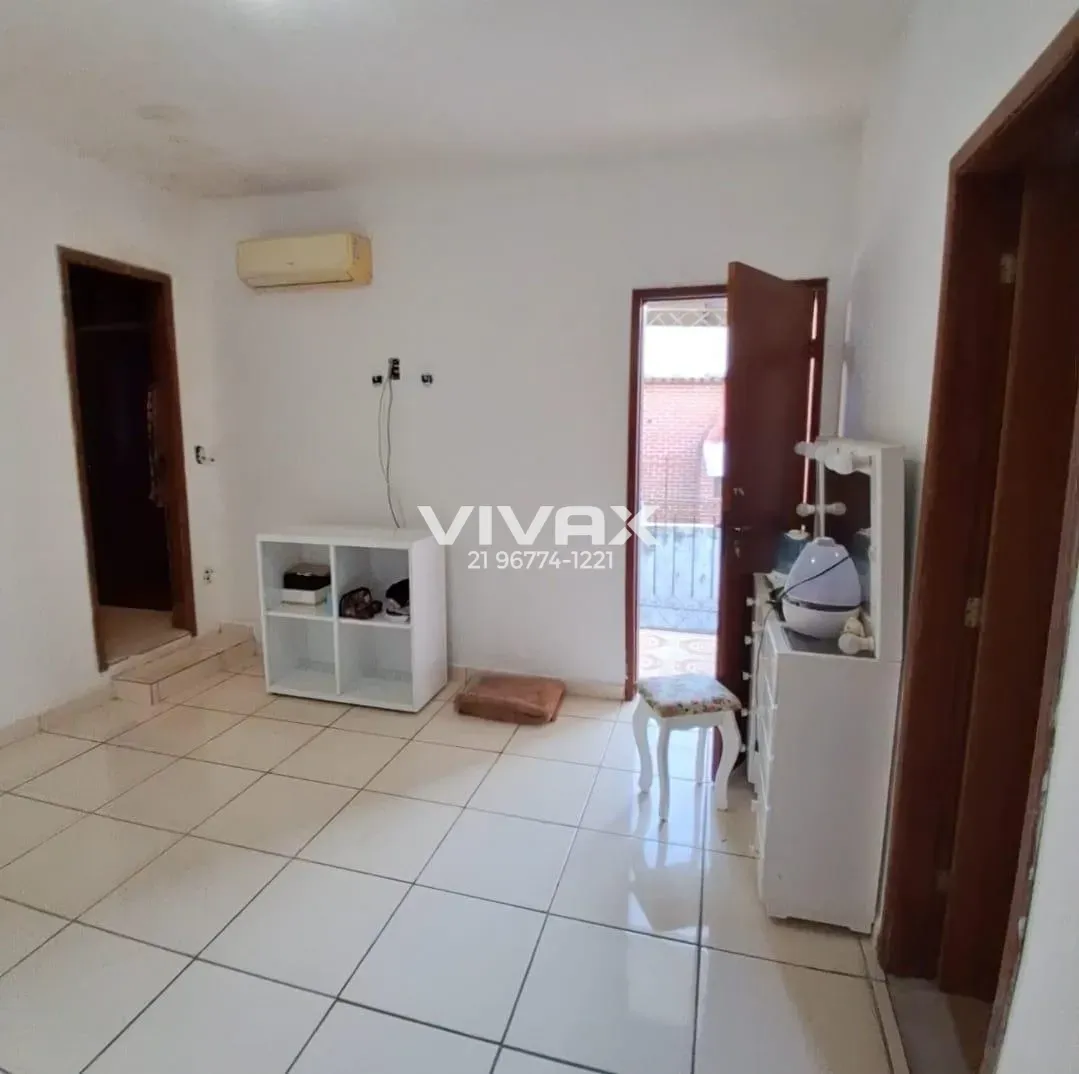 Garden in a 5-bedroom house, 415 m² — photo 16