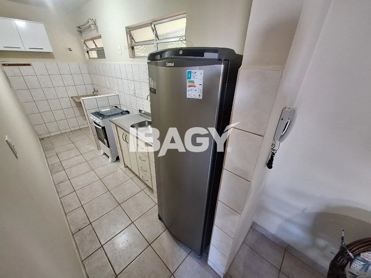 Apartamento de 1 dormitório com cozinha americana e 36 m² — photo 6