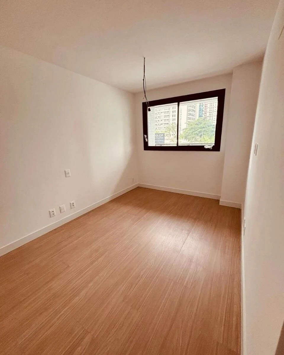98 m² apartment with 3 bedrooms, 1 en-suite, 2 parking — photo 11