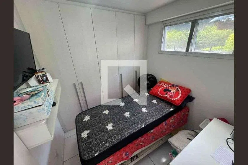 Floor-to-ceiling windows in a 6-bedroom house, 290 m² — photo 5