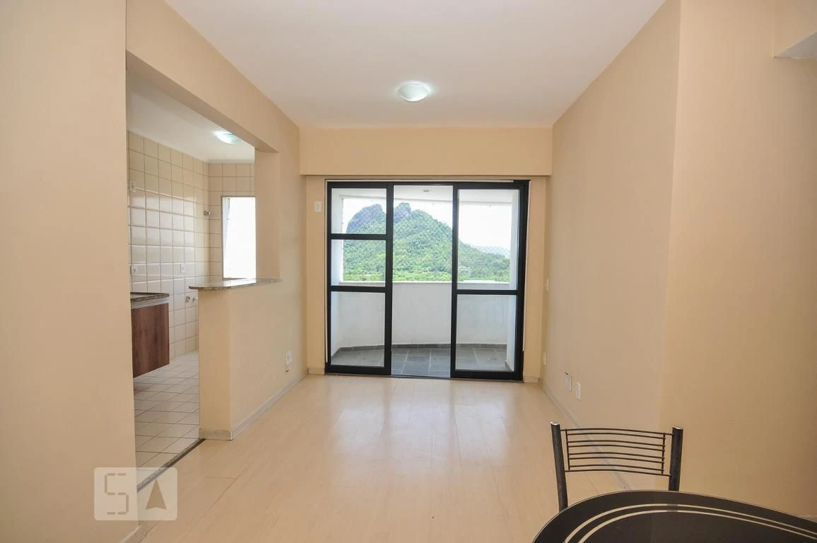 2-bedroom apartment with a mountain view in Rio de Janeiro — photo 11