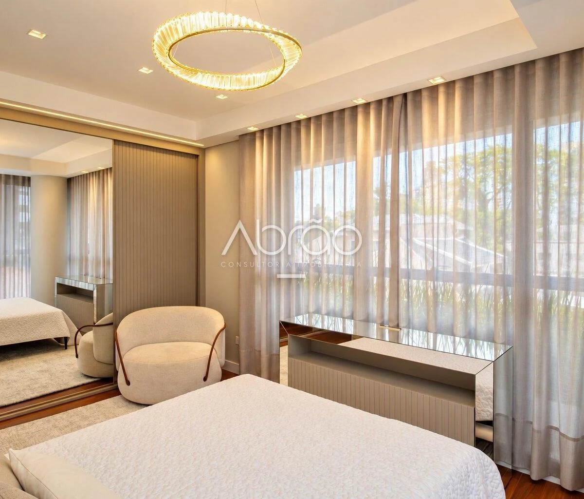 3-bedroom apartment with floor-to-ceiling windows — photo 31
