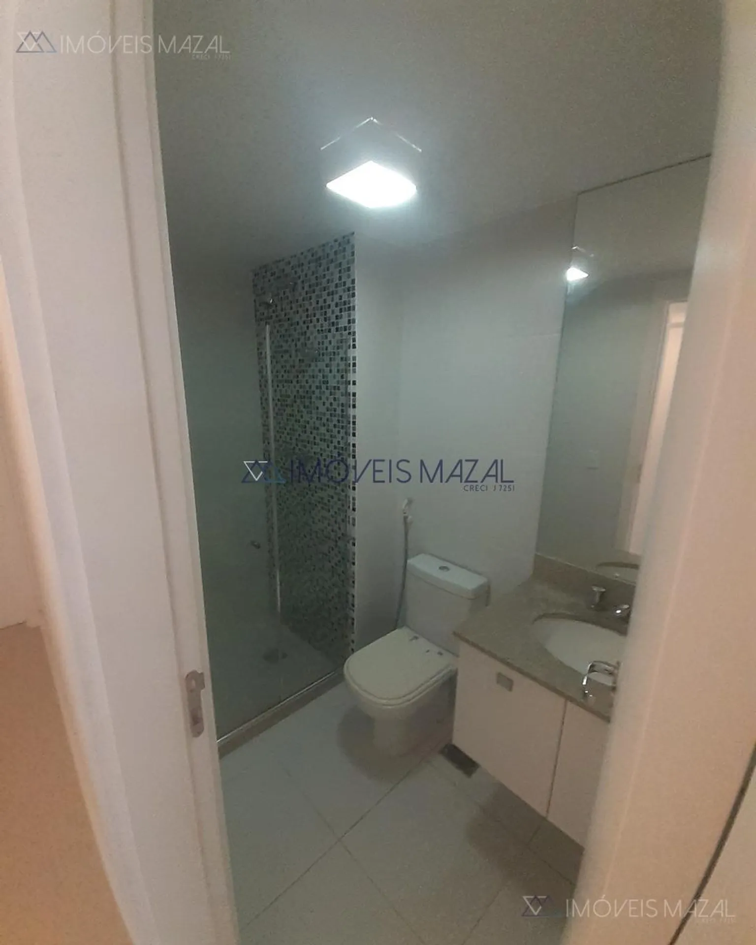 Linear duplex with 3 bedrooms and a BBQ balcony — photo 20