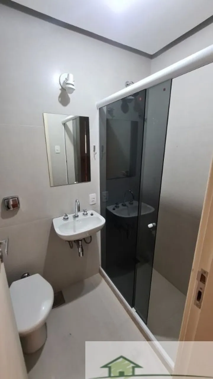 Apartment, 90 m², with wood or laminate floors — photo 12