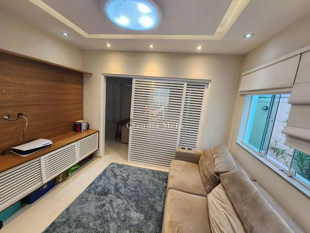 Casa em condomínio com 3 suítes e 370 m², cozinha integrada — photo 4