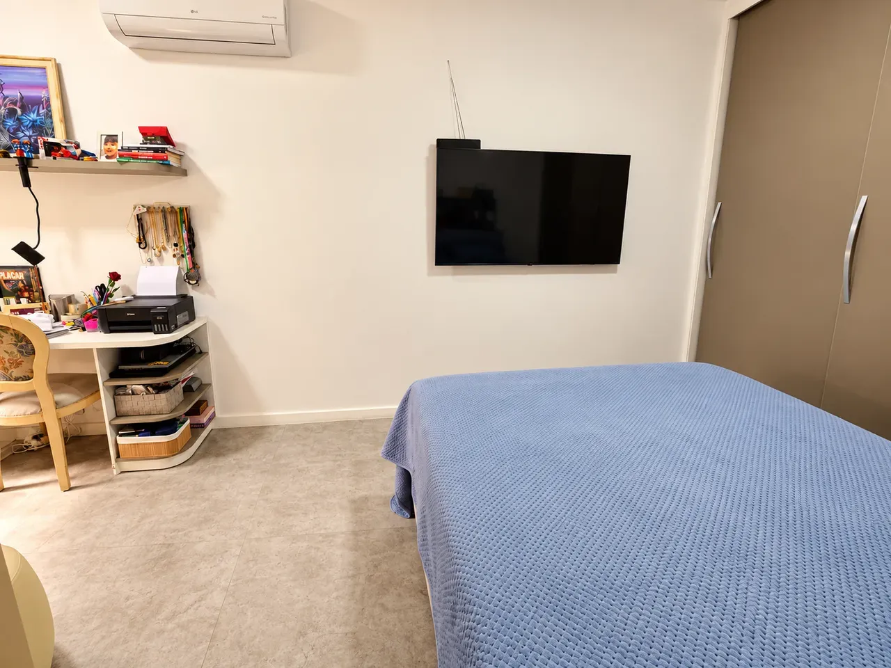 3-bedroom apartment with a home office — photo 6