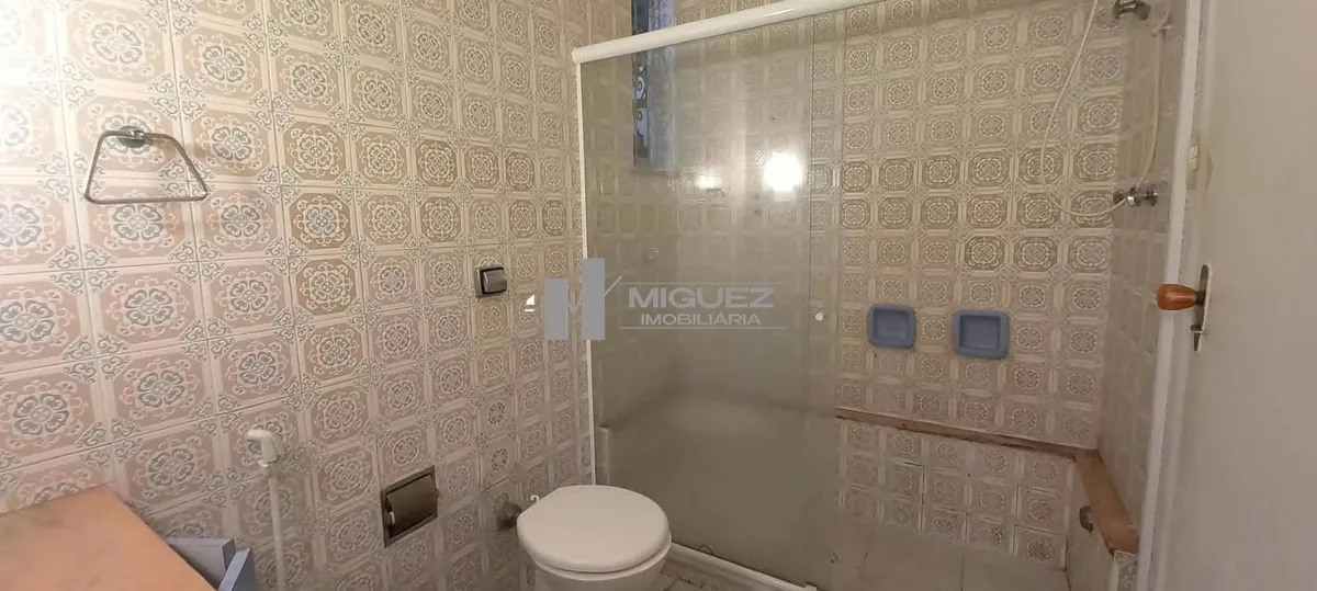 Apartamento no 1º andar com piso de madeira ou laminado — photo 12