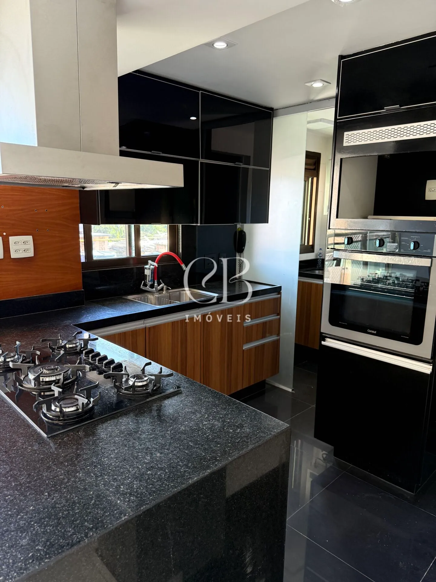 Cobertura duplex com 3 quartos e 4 banheiros — photo 3